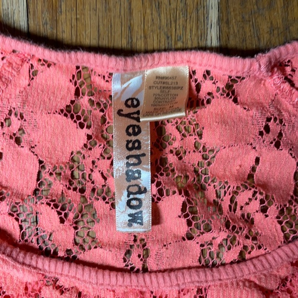 Eyeshadow top - Picture 3 of 8